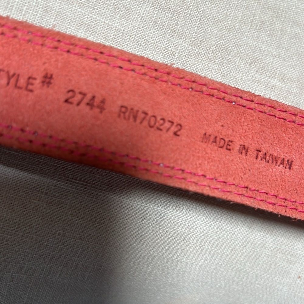 Liz Claiborne Red Leather Vintage Belt - Picture 6 of 8